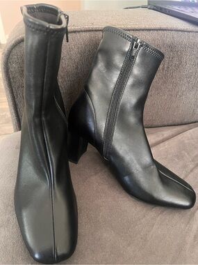 Black Boots